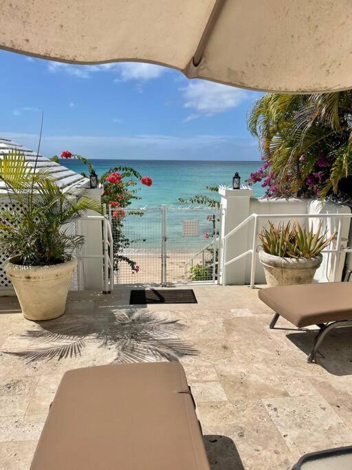Bianca Bay 3 Bedroom West Coast Beach Front Villa Сент-Джеймс Екстер'єр фото