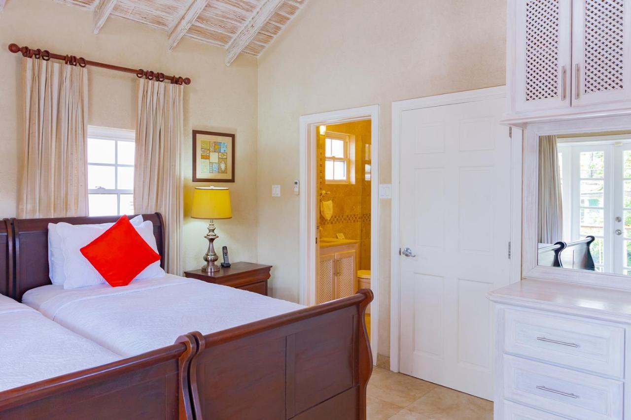 Bianca Bay 3 Bedroom West Coast Beach Front Villa Сент-Джеймс Екстер'єр фото